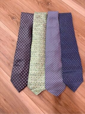 Classic Men's Designer 100% Silk Tie Bundle - Green and Blue Patterned